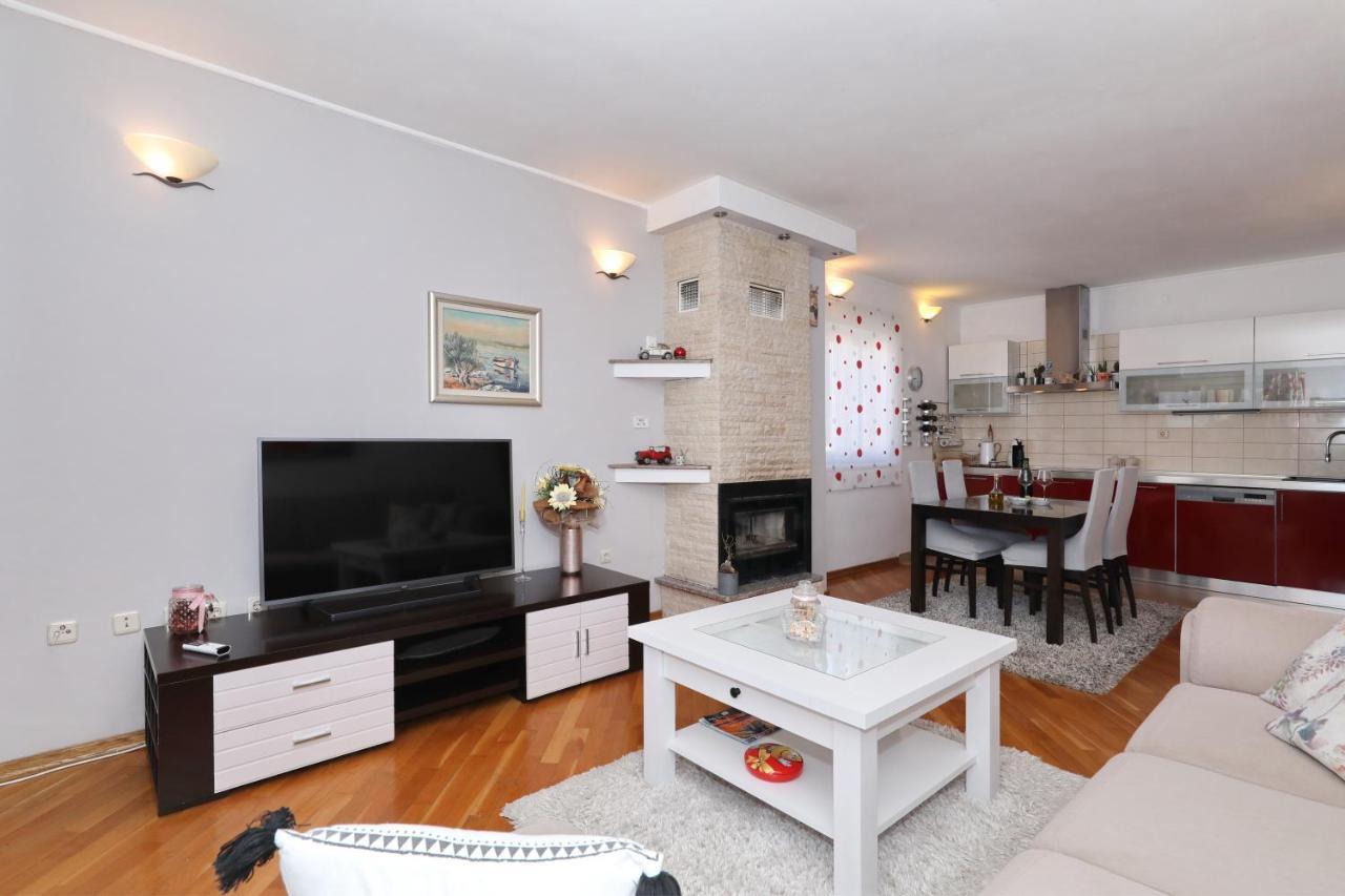 Sea Relaxing Apartment Bibinje Extérieur photo